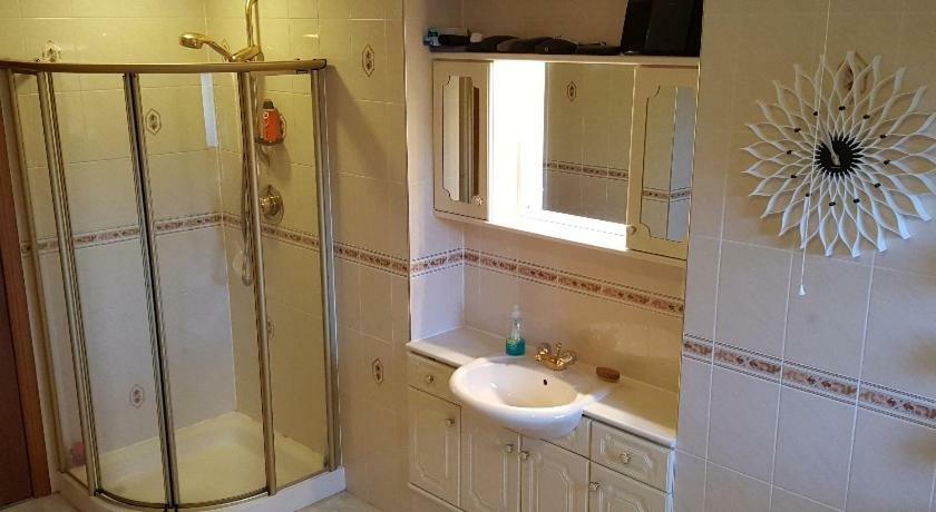 One Strathview B&B Forfar Dış mekan fotoğraf