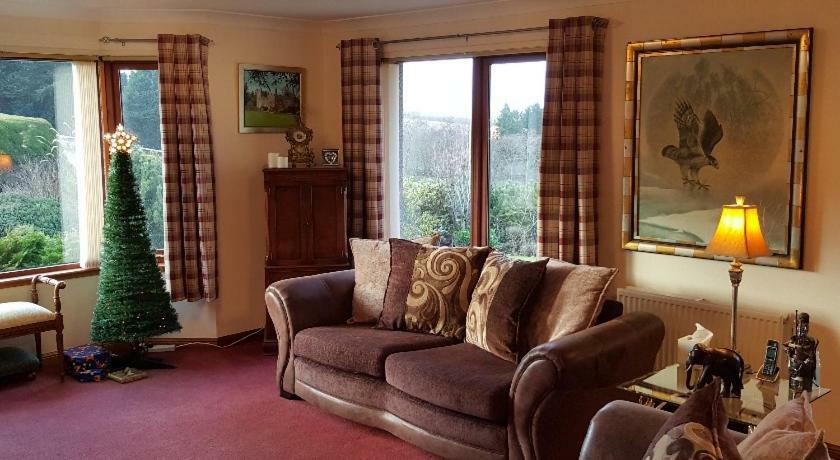 One Strathview B&B Forfar Dış mekan fotoğraf