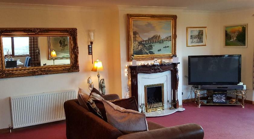 One Strathview B&B Forfar Dış mekan fotoğraf